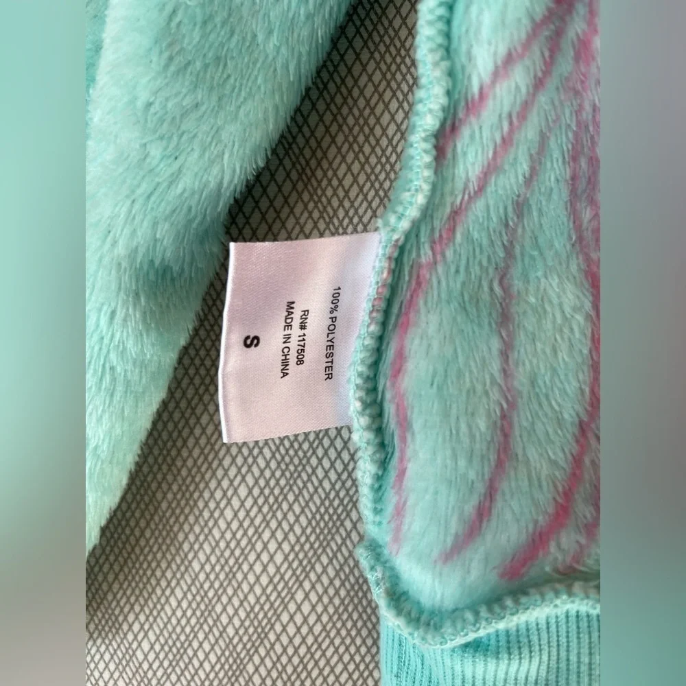 Disney 100 - Cozy Princess Graphic teal pullover Sweater - Size S (6)